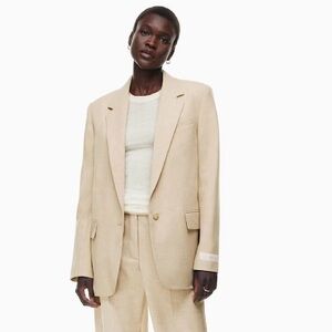 Aritzia Generation Blazer - (Re)ssential